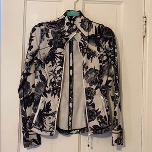 Lulu jacket